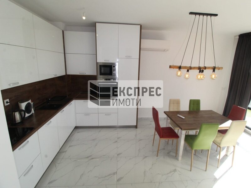 En renta  Casa Varna , m-t Sotira , 220 metros cuadrados | 72665519 - imagen [4]