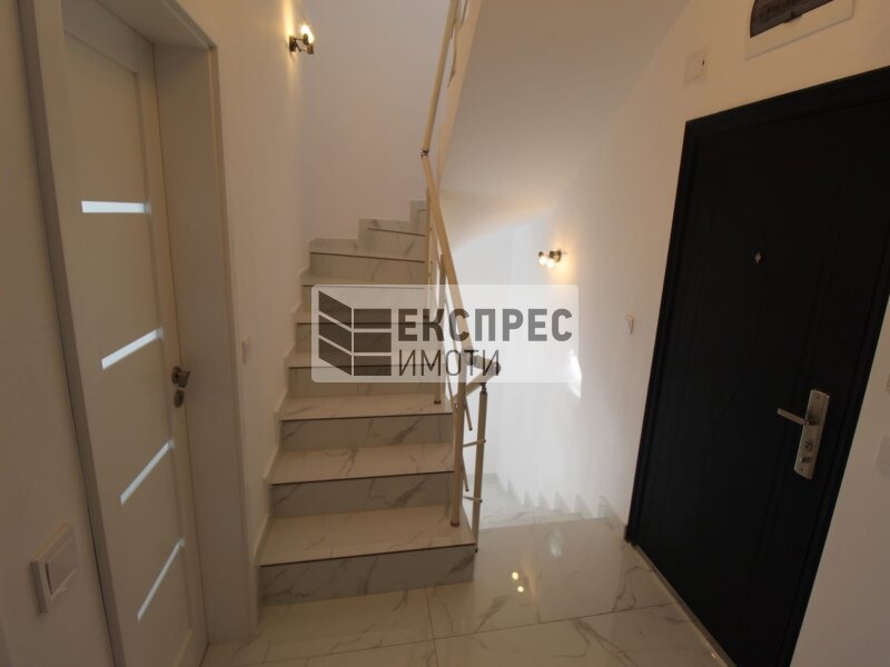 En renta  Casa Varna , m-t Sotira , 220 metros cuadrados | 72665519 - imagen [10]