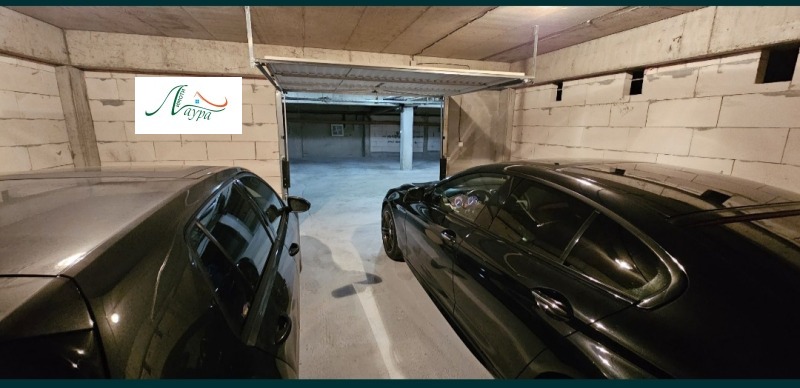 A louer  Garage Choumen , Grivitsa , 35 m² | 33132154 - image [2]