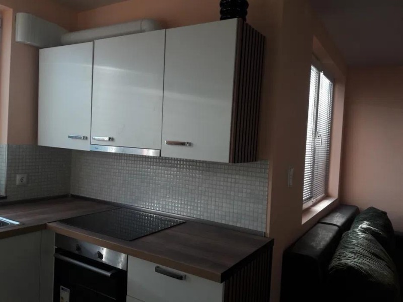 För uthyrning  1 sovrum Sofia , Zona B-18 , 67 kvm | 22073736 - bild [3]