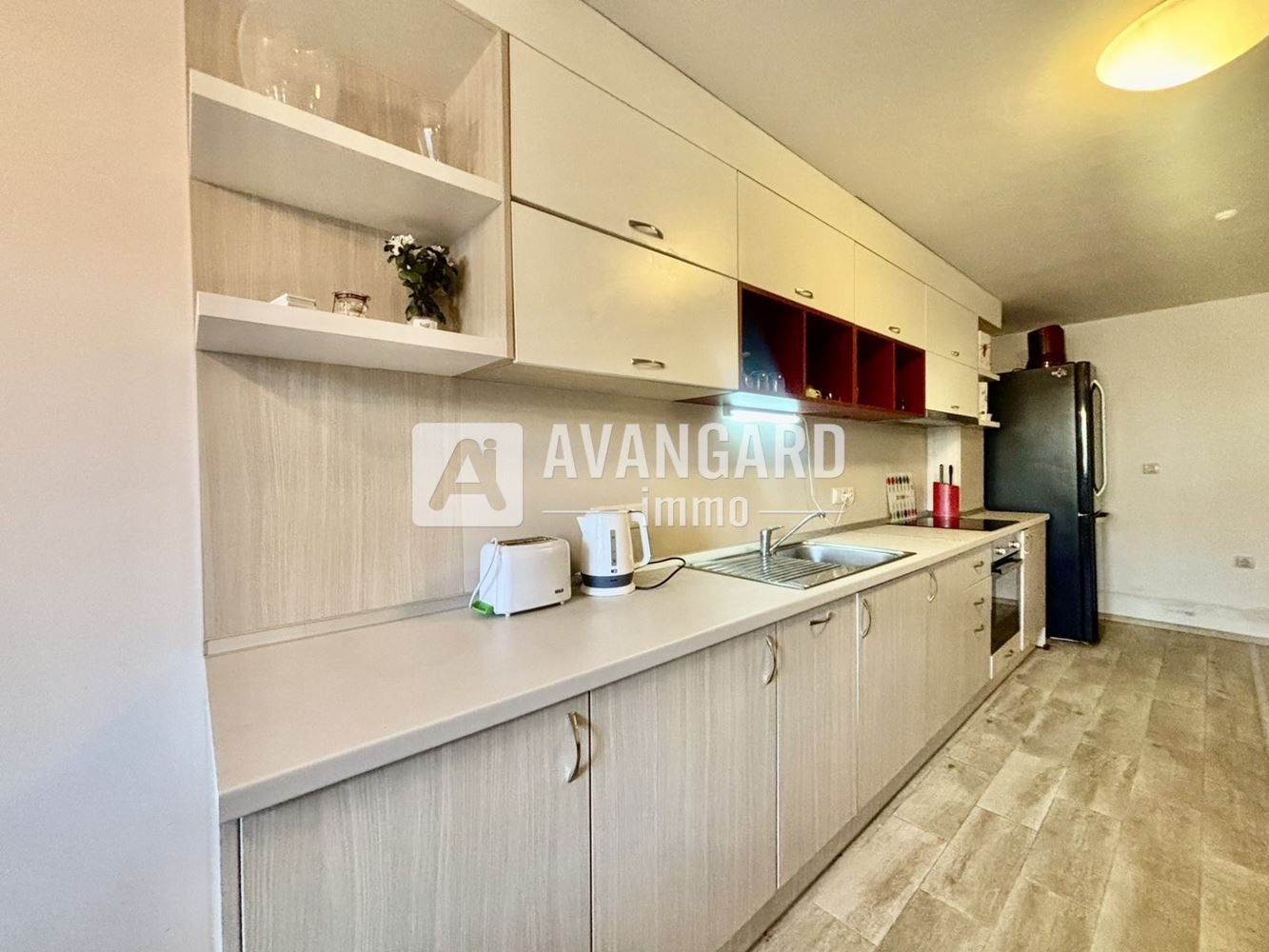 Дава под наем 4-СТАЕН, гр. Варна, Гръцка махала, снимка 3 - Апартаменти - 53411373