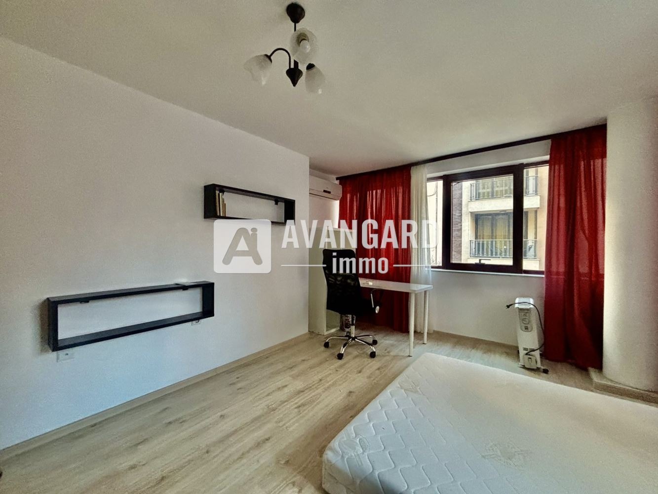 Дава под наем 4-СТАЕН, гр. Варна, Гръцка махала, снимка 5 - Апартаменти - 53411373