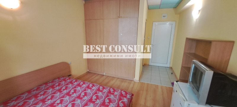 K pronájmu  Pokoj Ruse , Družba 1 , 18 m2 | 31864235 - obraz [2]