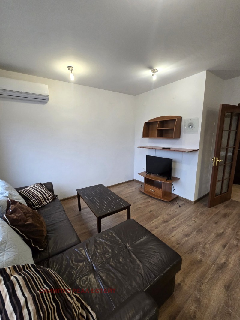 Дава под наем  2-стаен град Пловдив , Кършияка , 70 кв.м | 41451740 - изображение [2]