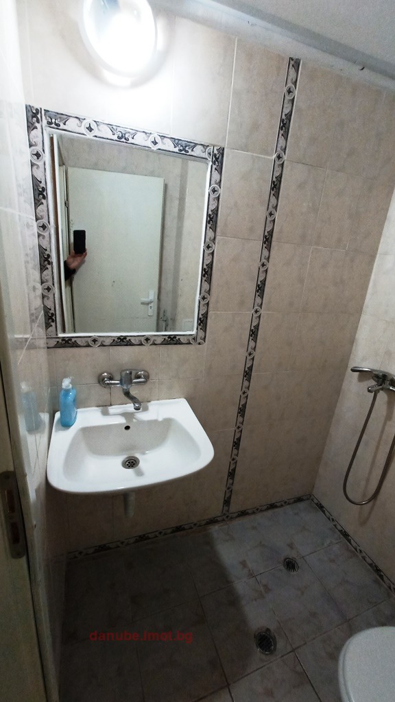 Дава под наем 2-СТАЕН, гр. Русе, Център, снимка 9 - Апартаменти - 54112497