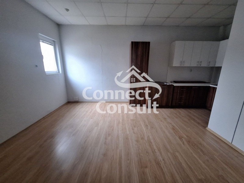 Дава под наем ОФИС, гр. Пловдив, Гагарин, снимка 8 - Офиси - 52476011