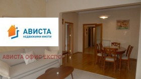 1 спаваћа соба Докторски паметник, Софија