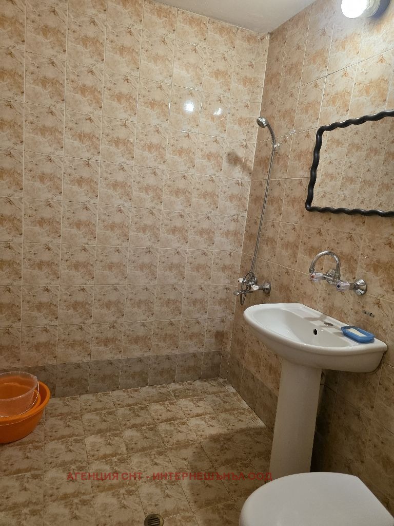 Дава под наем 1-СТАЕН, гр. София, Света Троица, снимка 4 - Апартаменти - 54079948