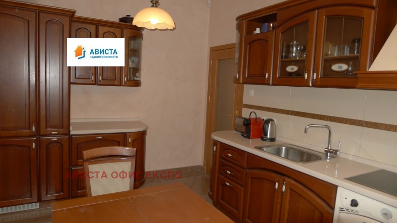 För uthyrning  1 sovrum Sofia , Doktorski pametnik , 75 kvm | 26140375 - bild [7]