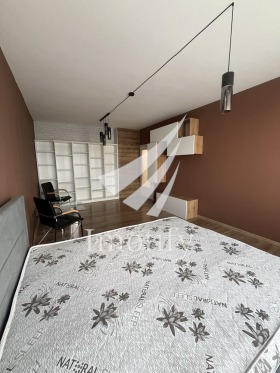 1 quarto Sveta Troica, Sofia 2