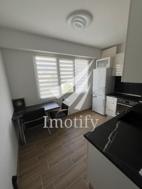 1 quarto Sveta Troica, Sofia 6