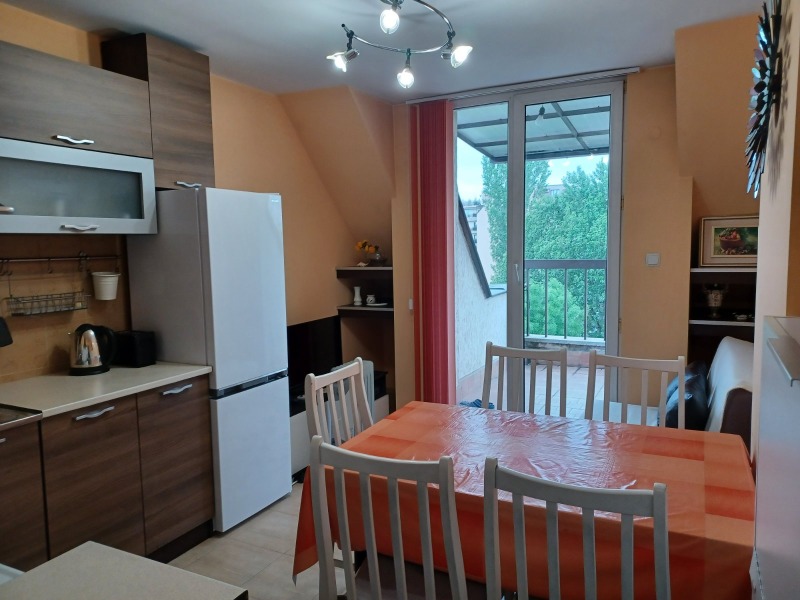 Te huur  Kamer Sofia , Suchata reka , 20 m² | 31234590 - afbeelding [4]