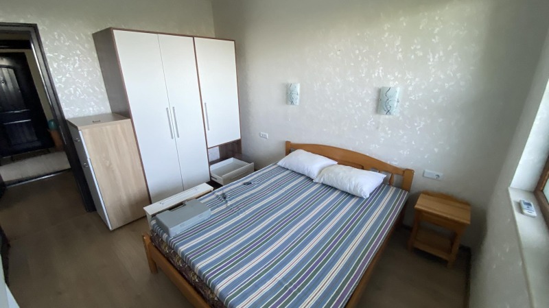 De inchiriat  1 dormitor Burgas , Meden rudnic - zona D , 50 mp | 51556785 - imagine [3]