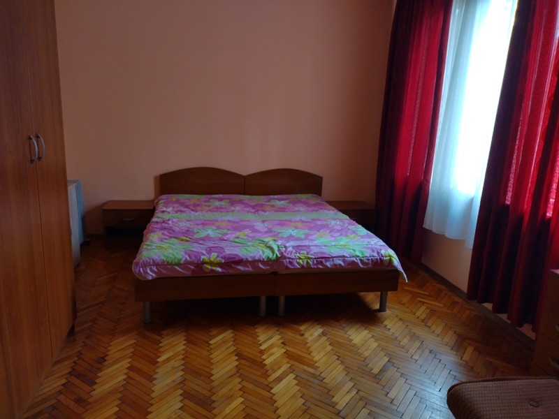 Дава под наем 2-СТАЕН, гр. София, Оборище, снимка 4 - Апартаменти - 53087775