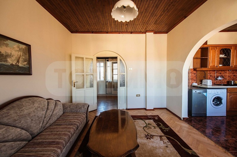 Издаје се  2 спаваће собе Варна , Операта , 110 м2 | 96338091 - слика [3]