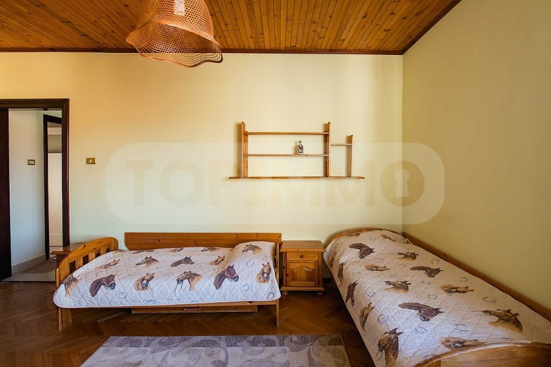 Издаје се  2 спаваће собе Варна , Операта , 110 м2 | 96338091 - слика [9]