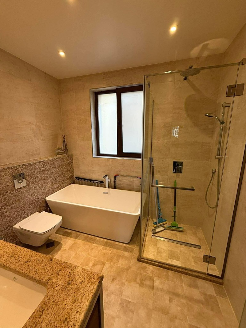 Дава под наем 3-СТАЕН, гр. София, Център, снимка 11 - Апартаменти - 52732683