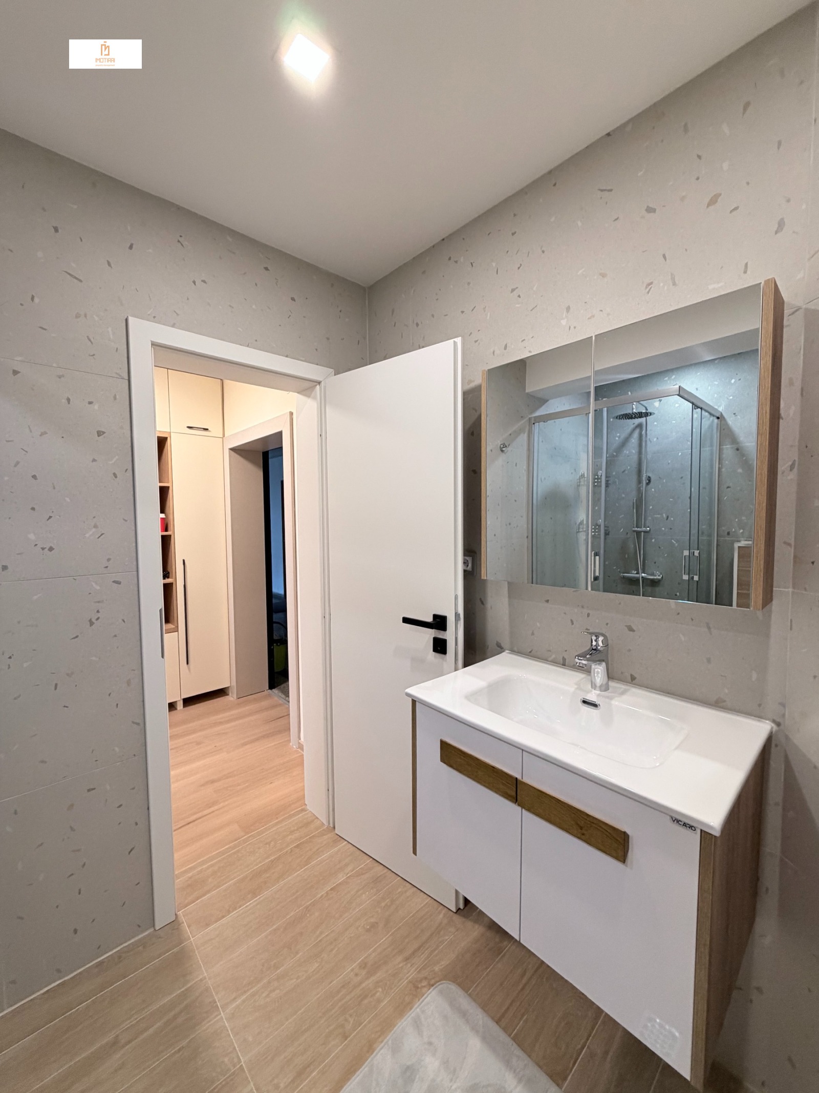 Дава под наем 2-СТАЕН, гр. София, Лозенец, снимка 12 - Апартаменти - 53997176