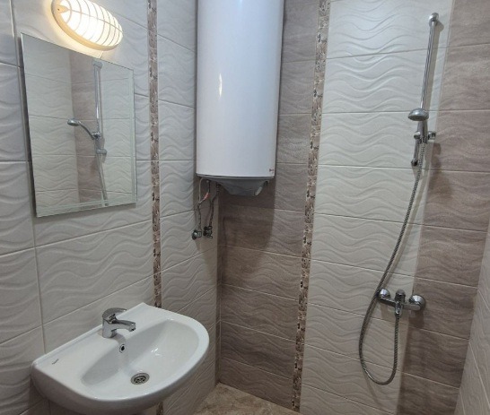 Дава под наем 2-СТАЕН, гр. Велико Търново, Център, снимка 2 - Апартаменти - 52927645