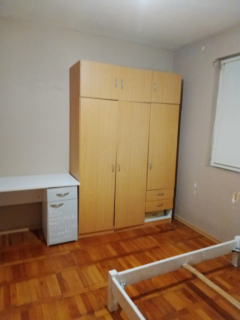 Дава под наем 2-СТАЕН, гр. София, Гео Милев, снимка 2 - Апартаменти - 53480404