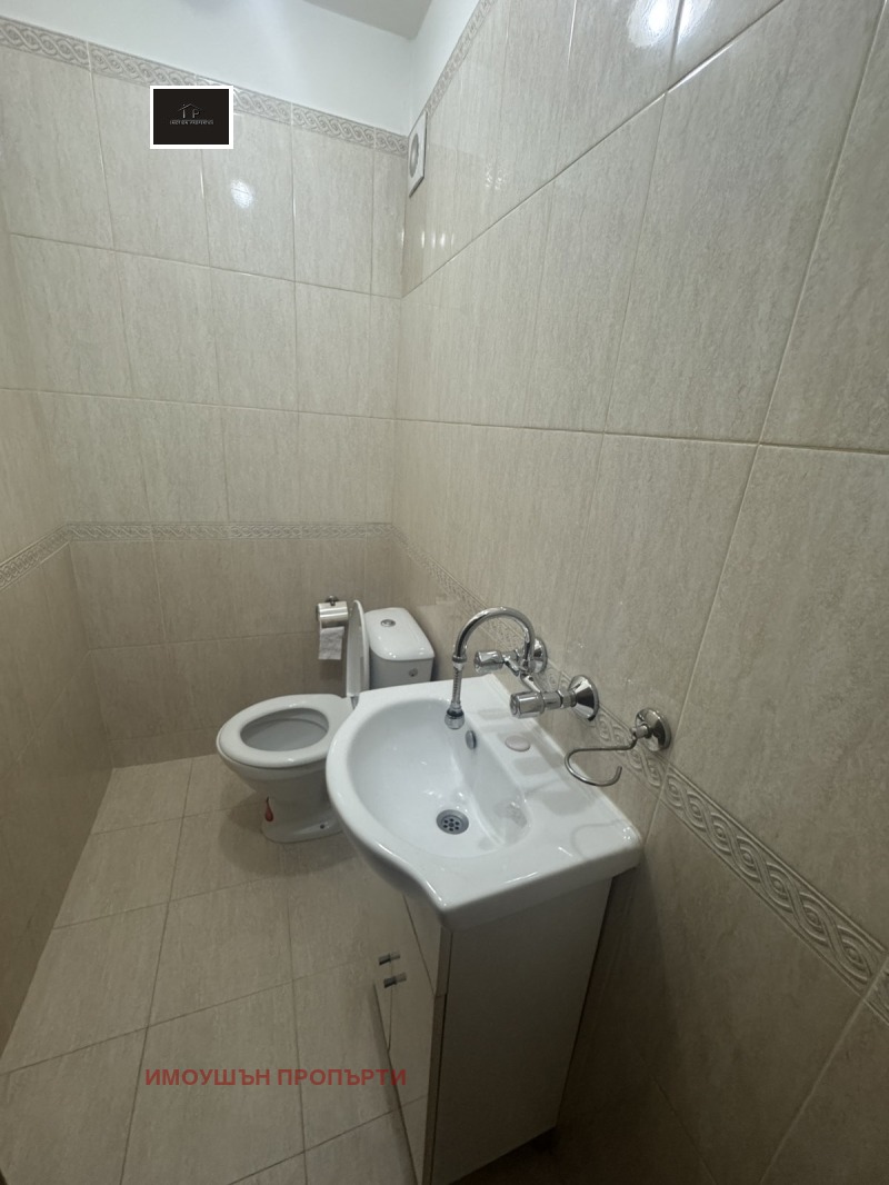 Дава под наем  3-стаен град София , Изток , 120 кв.м | 57646398 - изображение [12]