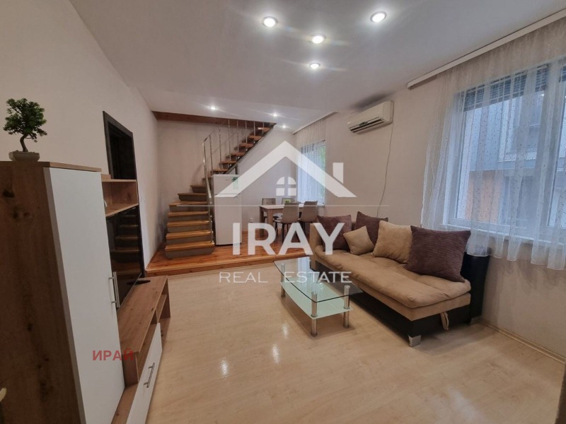 Da affittare  Maisonette Stara Zagora , Tsentar , 80 mq | 72643084