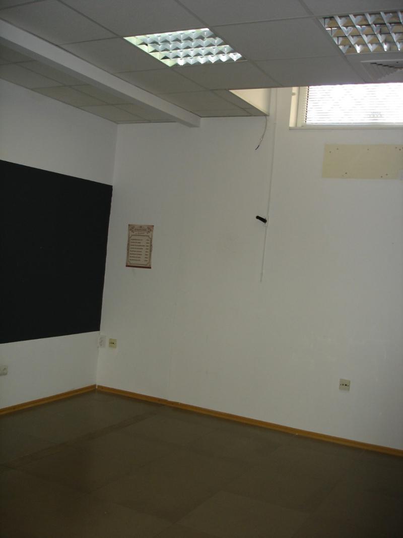 Дава под наем ОФИС, гр. Пловдив, Център, снимка 10 - Офиси - 53017225