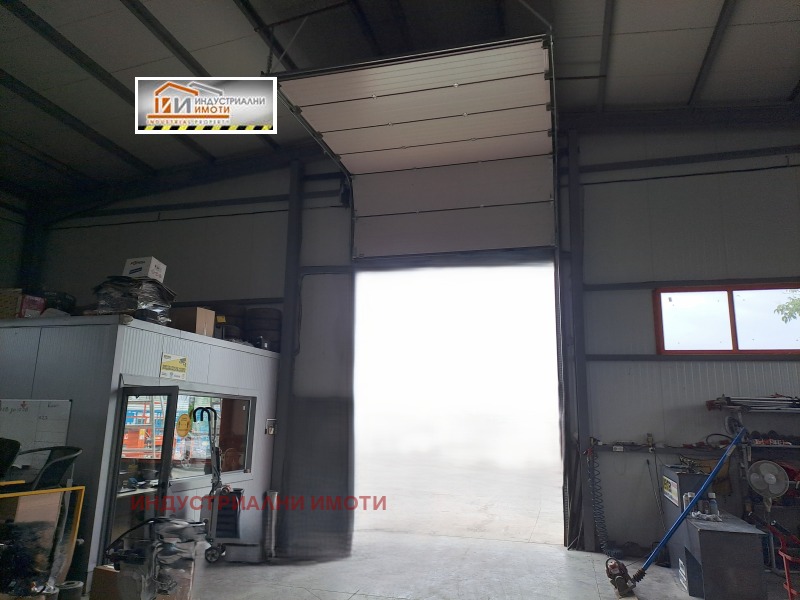 A louer  Stockage Plovdiv , Indoustrialna zona - Sever , 2400 m² | 36878264
