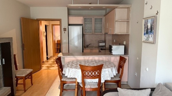 Дава под наем 2-СТАЕН, гр. Варна, Център