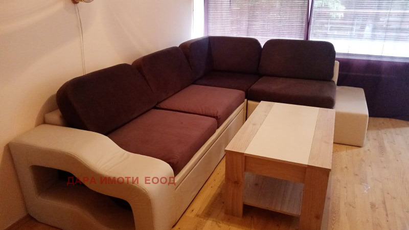 Издаје се  2 спаваће собе Пловдив , Мараша , 90 м2 | 49596145