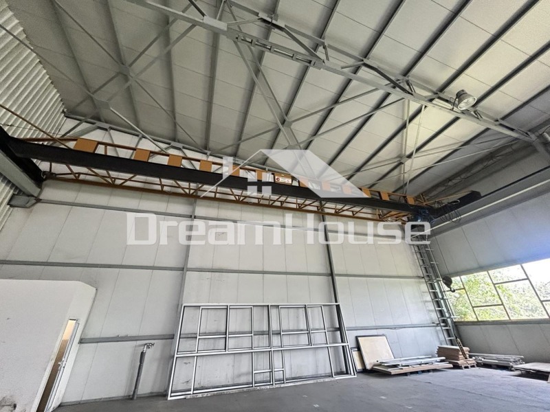 Da affittare  Edificio industriale Plovdiv , Industrialna zona - Sever , 1100 mq | 88180835 - Immagine [10]