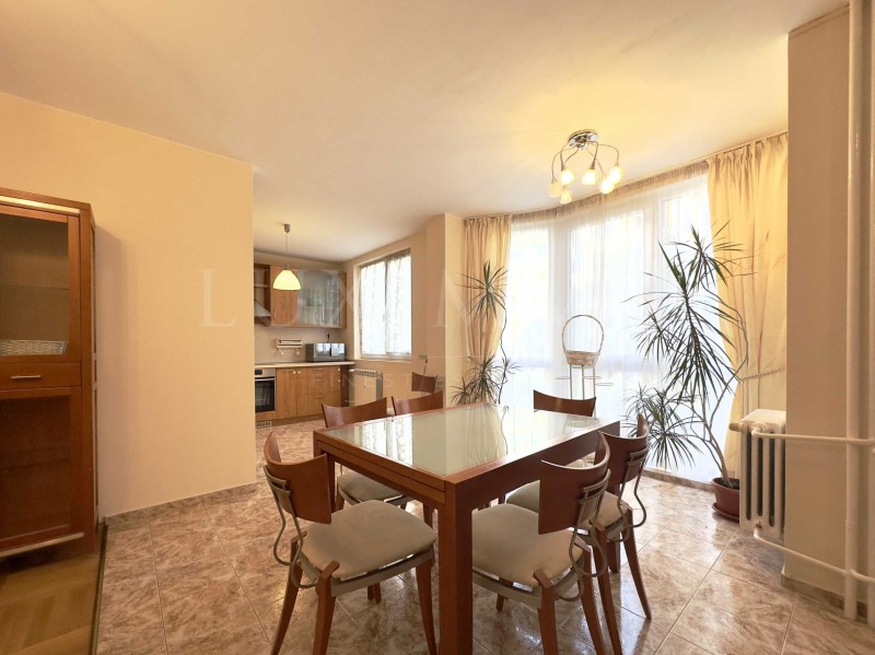 Kiralık  2 yatak odası Sofia , Strelbişe , 109 metrekare | 71131595 - görüntü [3]