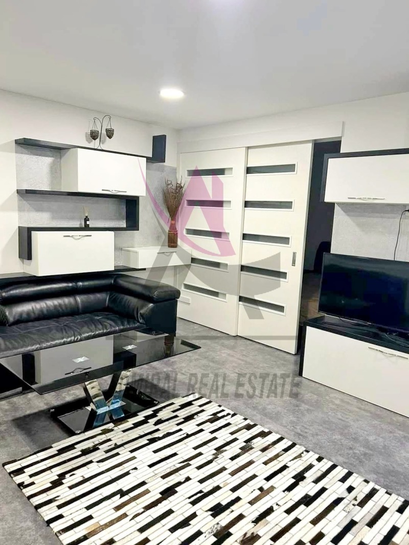 De inchiriat  1 dormitor Varna , Țentâr , 65 mp | 12450547 - imagine [2]