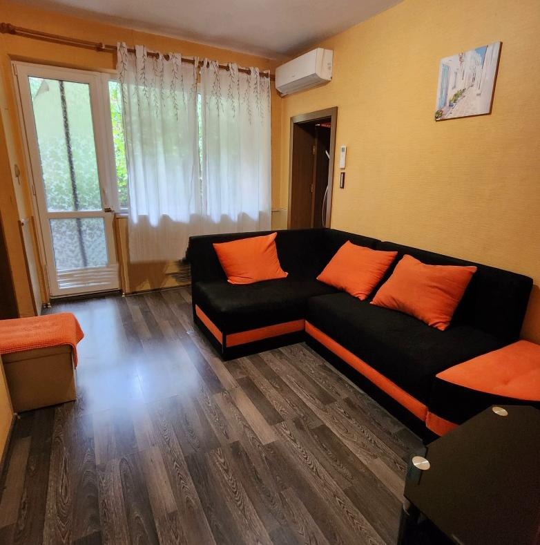 Do wynajęcia  Piętro domu Sofia , Bojana , 100 mkw | 67480783 - obraz [2]