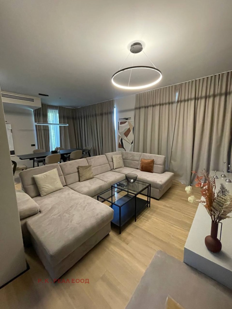 Para alugar  Casa Varna , m-t Zelenika , 197 m² | 12953565