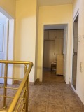 Под наем МЕЗОНЕТ, град Кърджали, Център • 380 € / 743.22 лв. • 37439303 7
