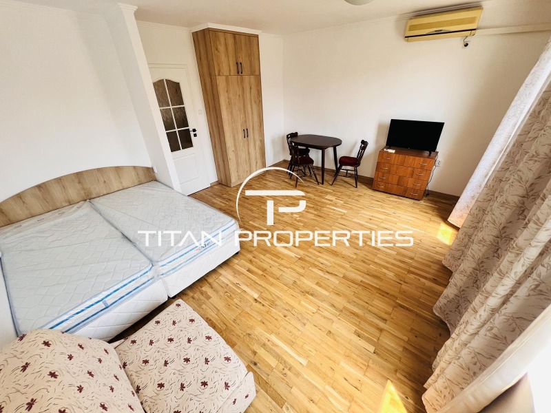 For Rent  Studio Burgas , Tsentar , 35 sq.m | 52259124