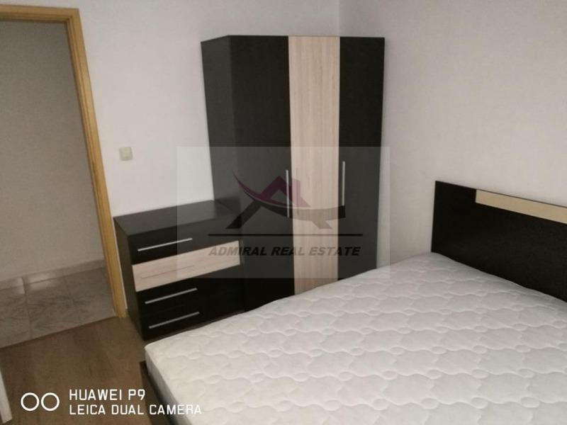 Zu vermieten  1 Schlafzimmer Warna , Awtogara , 65 qm | 69382512 - Bild [4]