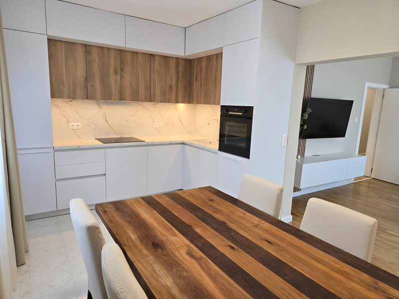 В аренду  2 спальни София , Стрелбище , 80 кв.м | 64243244 - изображение [2]