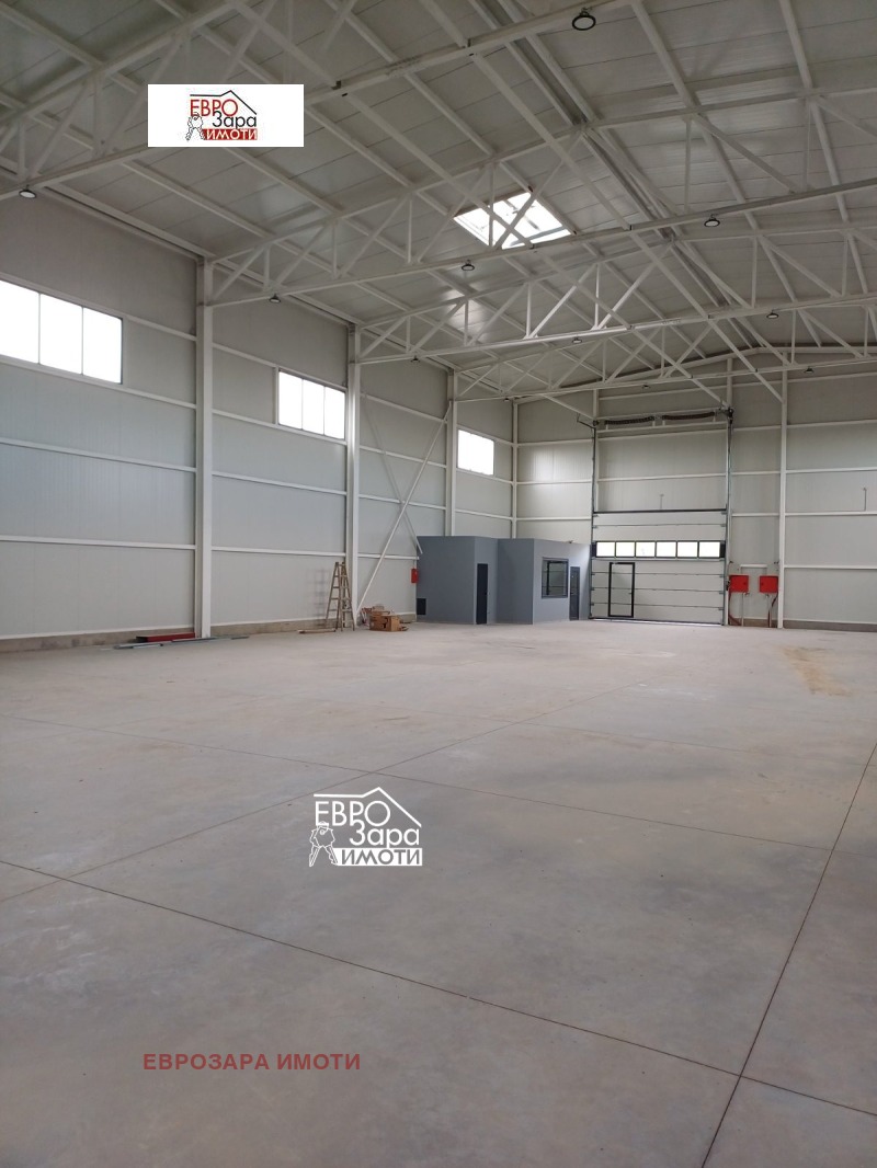 De inchiriat  Cladire industriala Stara Zagora , Tri ciuciura - iug , 700 mp | 54360854 - imagine [11]