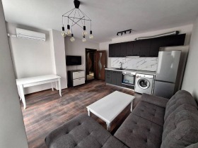 1 slaapkamer Ljatno kino Trakija, Varna
