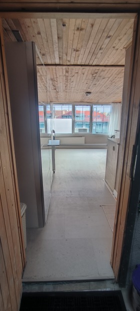 АТЕЛИЕ, ТАВАН, 22 m2