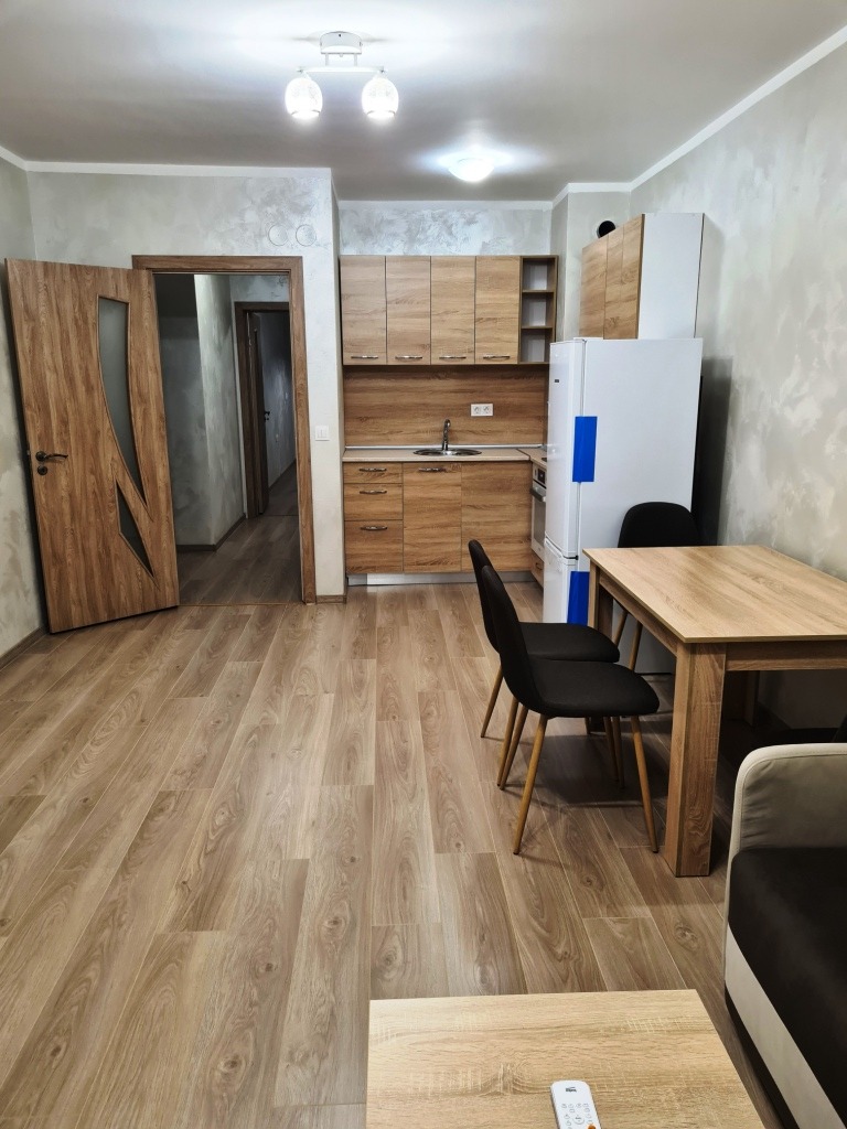 En renta  1 dormitorio Sofia , Zona B-18 , 72 metros cuadrados | 92845903 - imagen [2]
