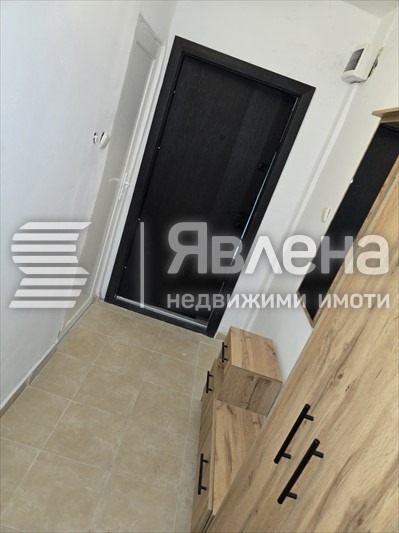 Дава под наем 2-СТАЕН, гр. София, Света Троица, снимка 2 - Апартаменти - 55872554
