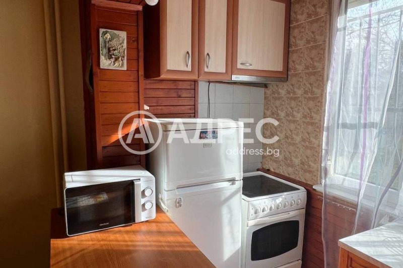 Дава под наем 3-СТАЕН, гр. София, Фондови жилища, снимка 12 - Апартаменти - 53019480