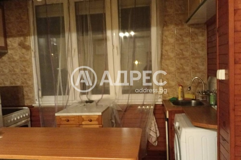 Дава под наем 3-СТАЕН, гр. София, Фондови жилища, снимка 9 - Апартаменти - 53019480