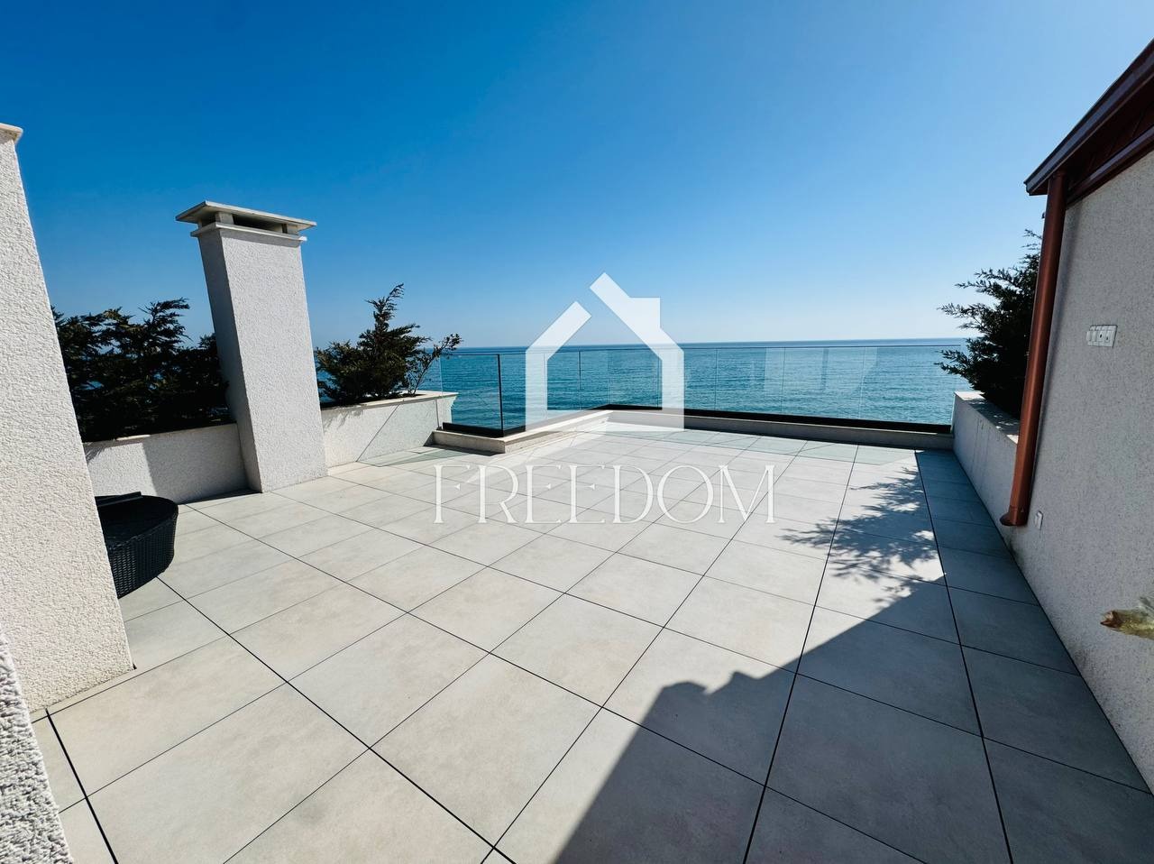 Дава под наем 4-СТАЕН, гр. Варна, к.к. Чайка, снимка 9 - Апартаменти - 53946399