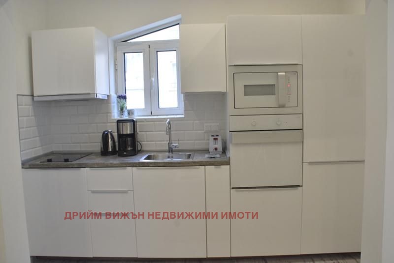 De inchiriat  1 dormitor Sofia , Țentâr , 50 mp | 26903413 - imagine [5]