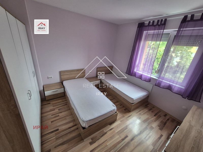 Te huur  3+ slaapkamer Stara Zagora , Zjeleznik - tsentar , 90 m² | 49443099 - afbeelding [12]