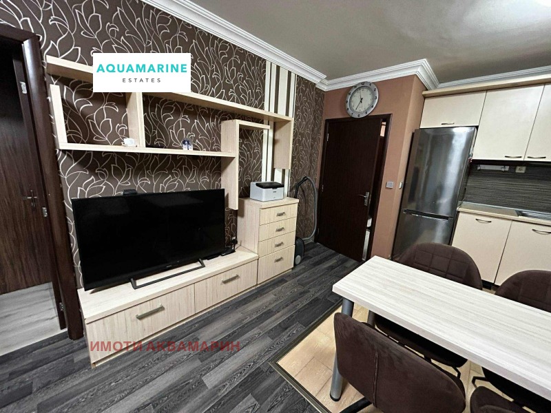 Zu vermieten  2 Schlafzimmer Warna , Wazraschdane 1 , 80 qm | 92382754 - Bild [4]